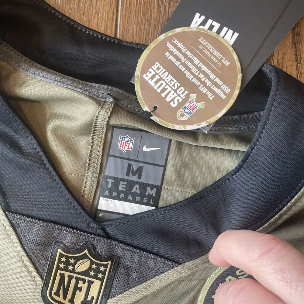 NWT Nike Chase Young Jersey Mens Med Salute To Service Authentic $170 Washington